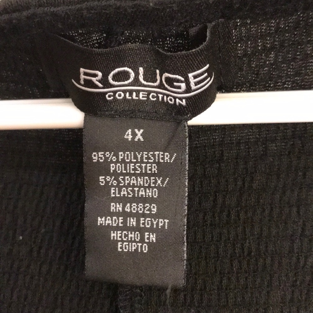 Women’s black rouge blouse - Picture 7 of 8